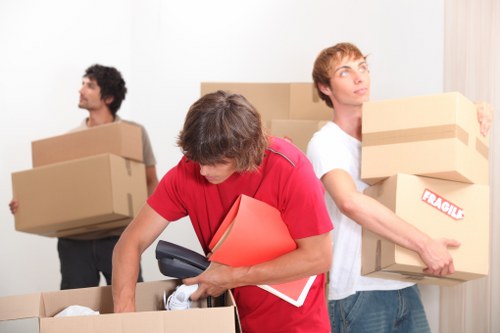 Household move from a local flat or terrace property in Todenmark